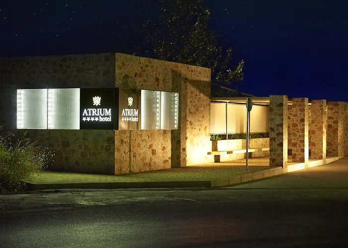 Ξενοδοχείο Atrium 4*