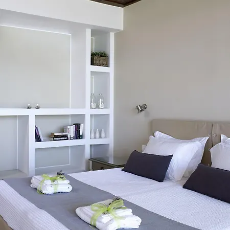 中庭酒店 4* Platanias (Skiathos)