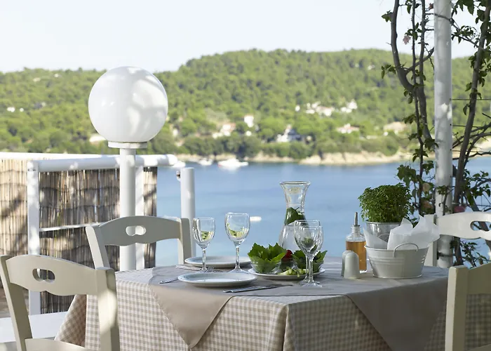 Atrium 4* Platanias (Skiathos)