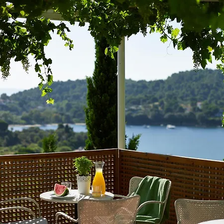 Atrium Ξενοδοχείο Platanias (Skiathos)