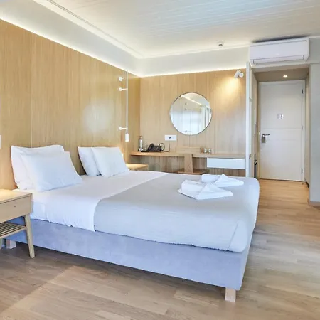 Atrium Hotel 4*